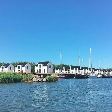 Modern Eingerichtetes Auf Usedom 펜션 페네뮌데